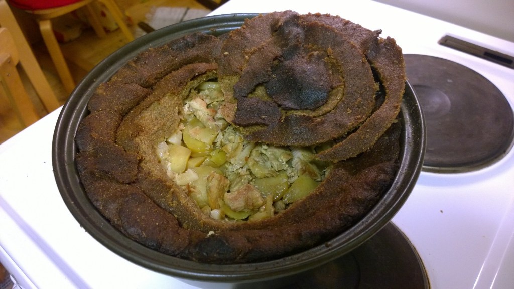 Perinneruokaa savolaisittain: Perunakukkoa&nbsp;padassa