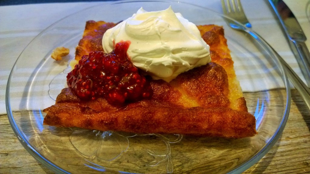 WP_20150927_18_54_38_Pro (2)