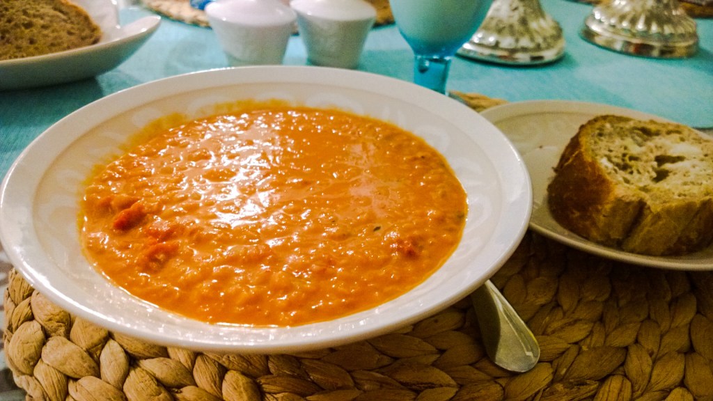 Lämmittävä linssikeitto talveen