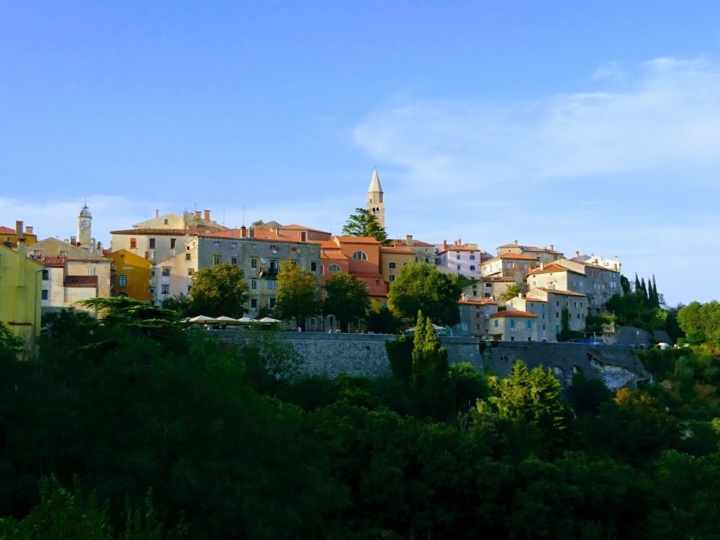 Sukulaisten kokoontumisajot Labinissa