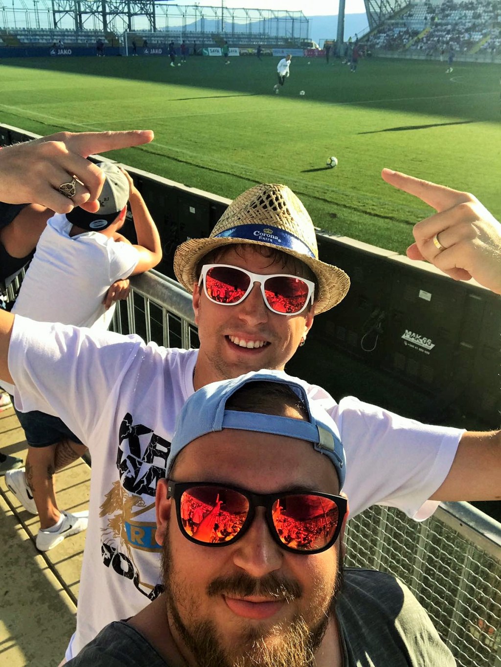 Jalkapallofanitusta ja armotonta HNK Rijekan kotipelilippujen metsästystä